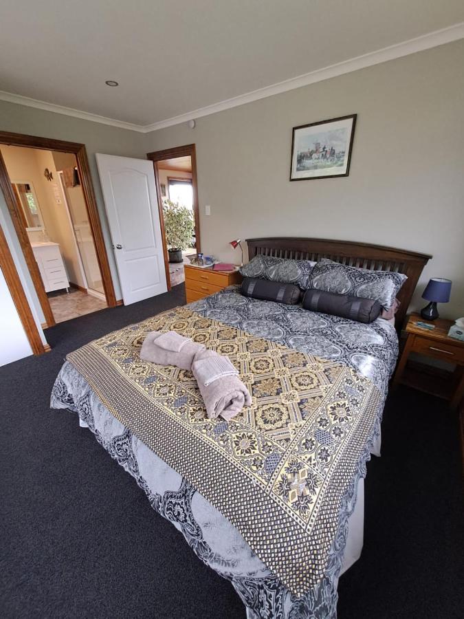 Koru Beachfront Holiday Cabins & Hot Tub Barrytown Luaran gambar